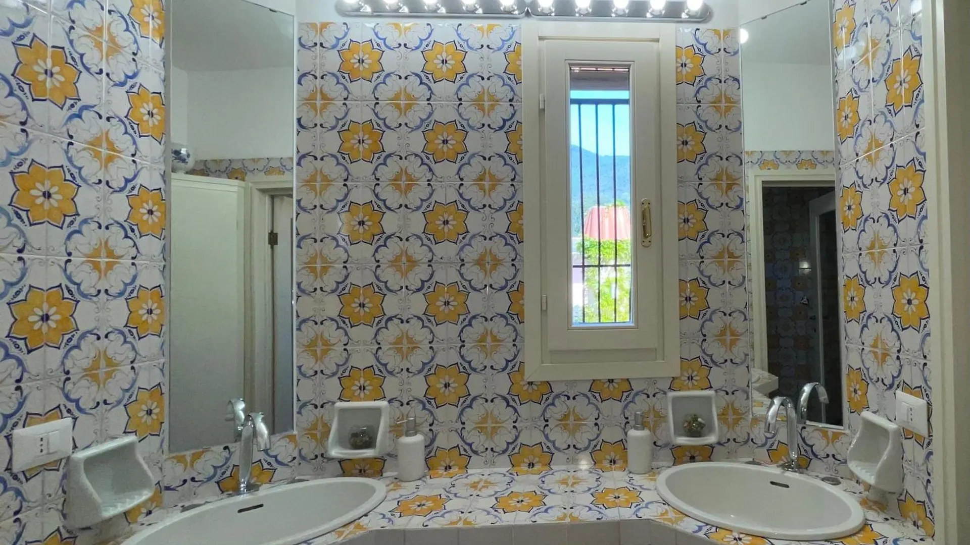 Villa A Rocchetta Luxury Guesthouse Monterosso al Mare Guest house